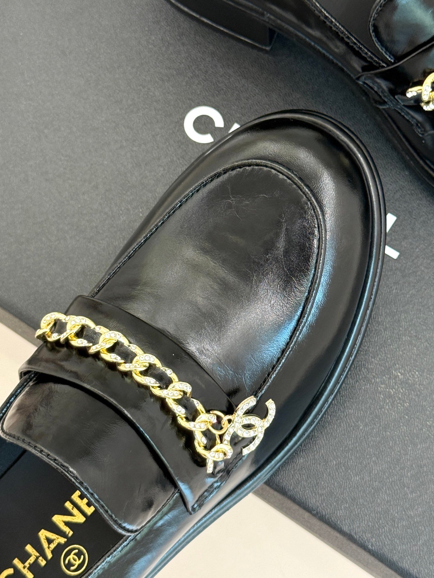 C-Classic chain loafers-3441 - Image 8