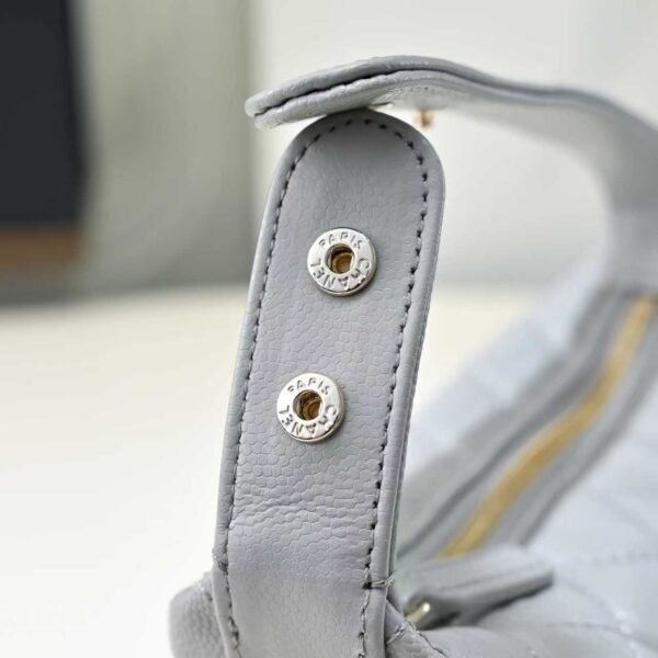 C-New embossed double C bag-1284 - Image 8