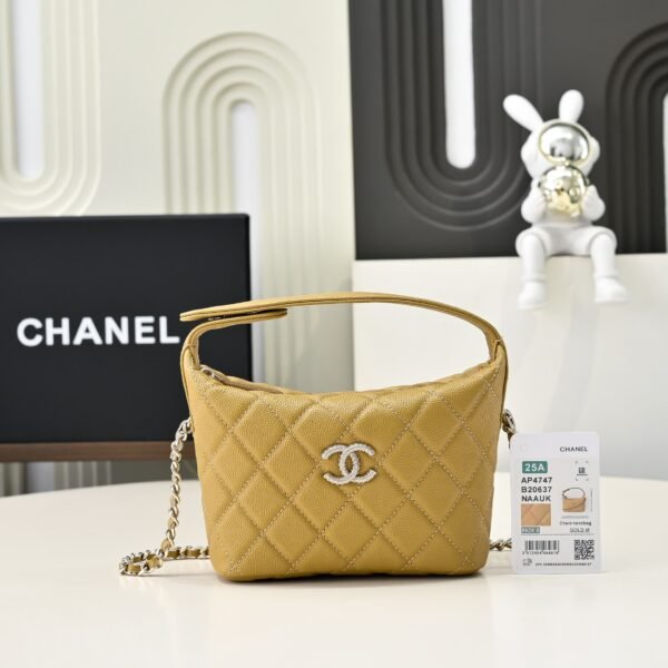 C-New embossed double C bag-1284 - Image 9