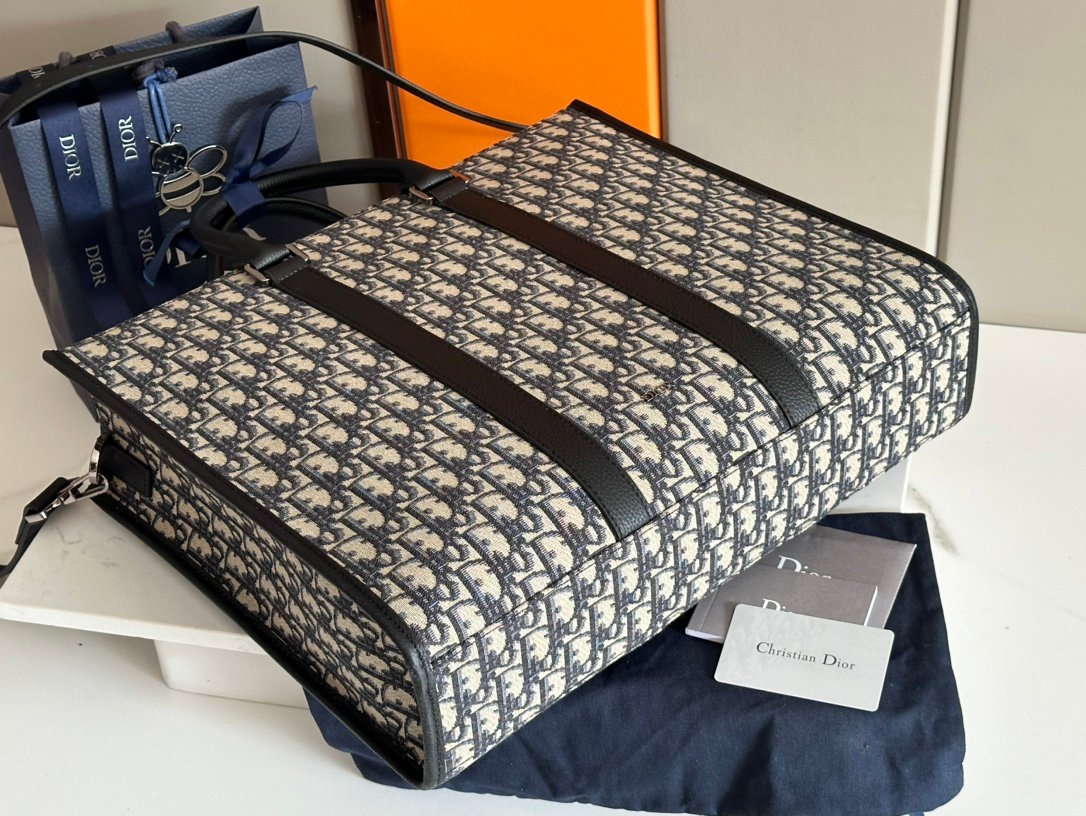 D-top-of-the-line handbag-1300 - Image 3