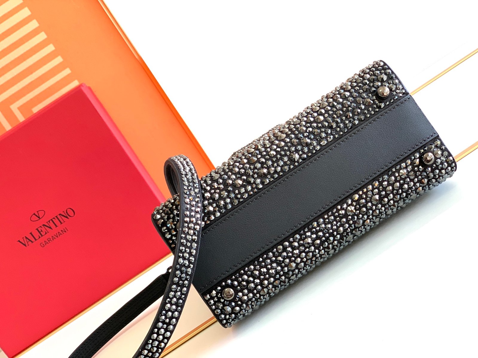 A-V-mini handbag with full diamond embellishment-1321 - Image 4