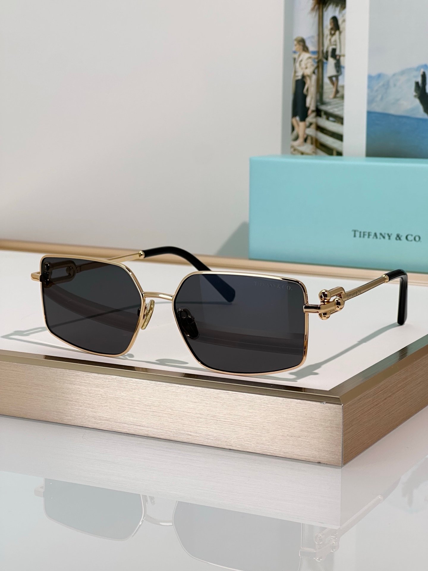 Tiffany-Classic sunglasses-0236 - Image 4