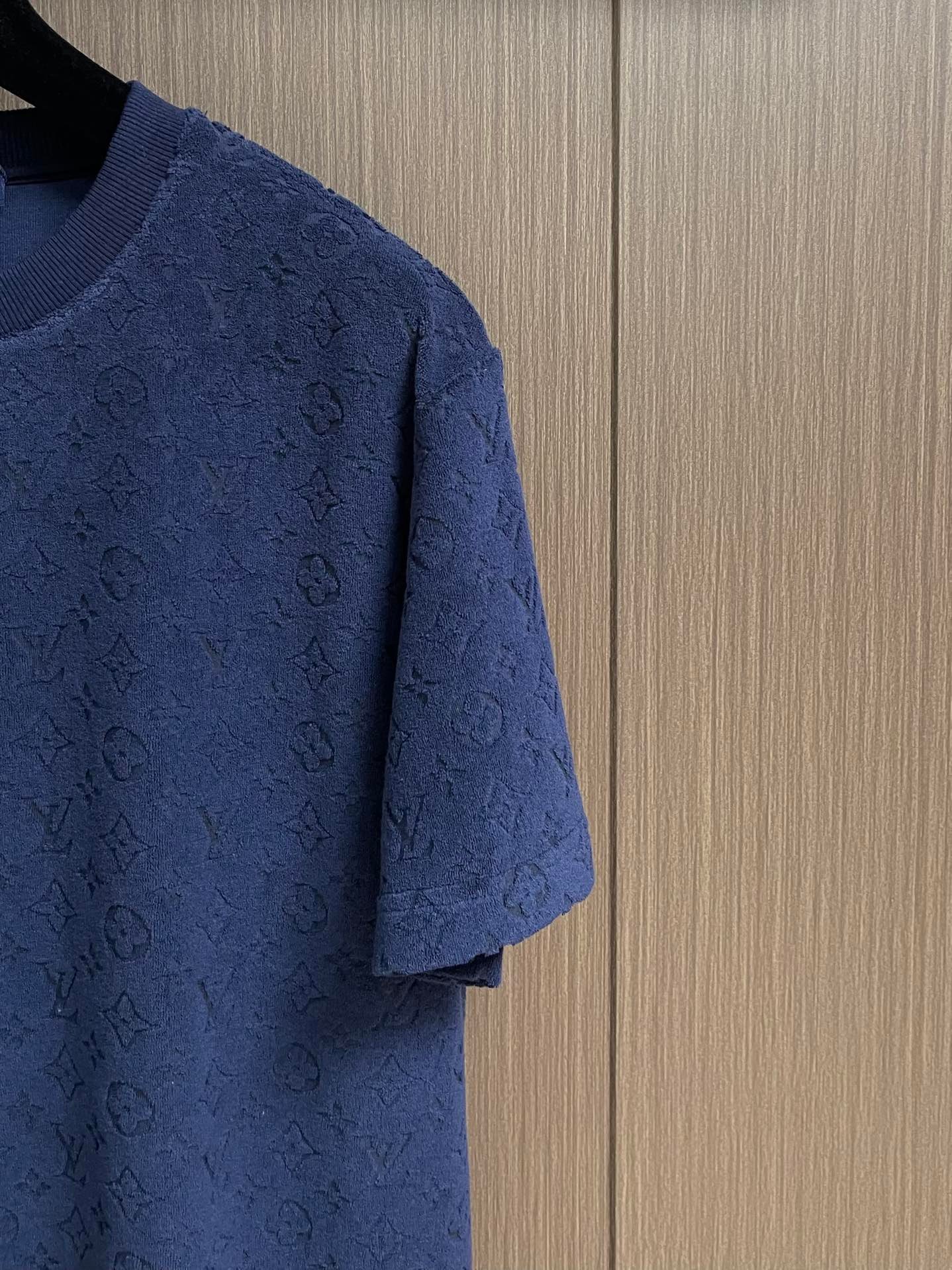 L-Embossed terry cloth set-2406 - Image 4