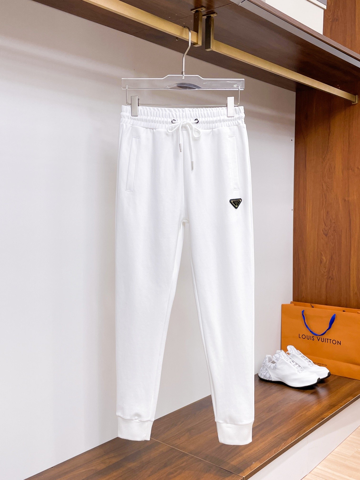 P-New fashionable sportswear set-2423 - Image 4