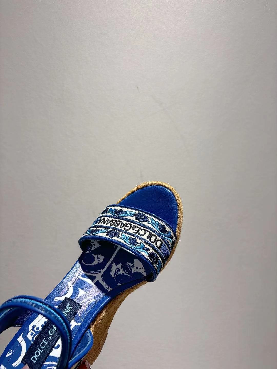 DG-New wedge sandals-3471 - Image 3