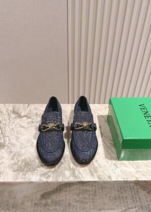 BV-Leather buckle loafers-3510