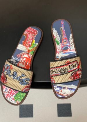 D-Dway Souvenir Pattern Flat Sandals-3513