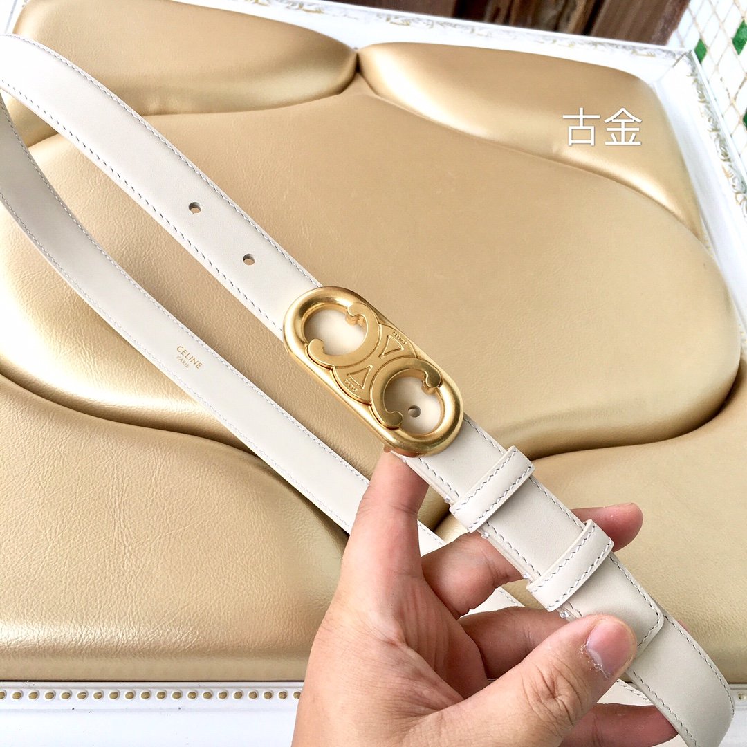 CE-Bestsellers at the counter-488