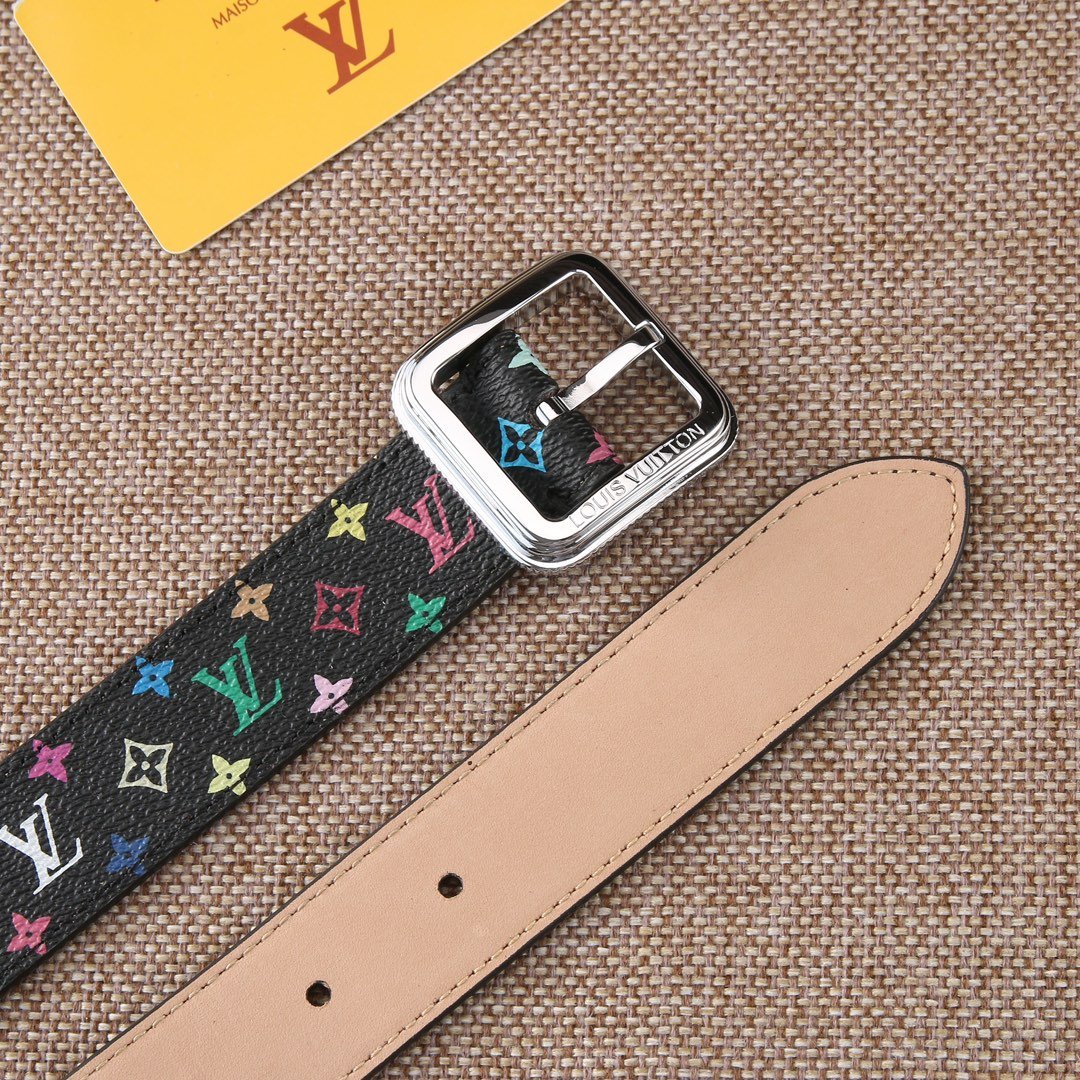 L-Bestsellers at the counter-497 - Image 6