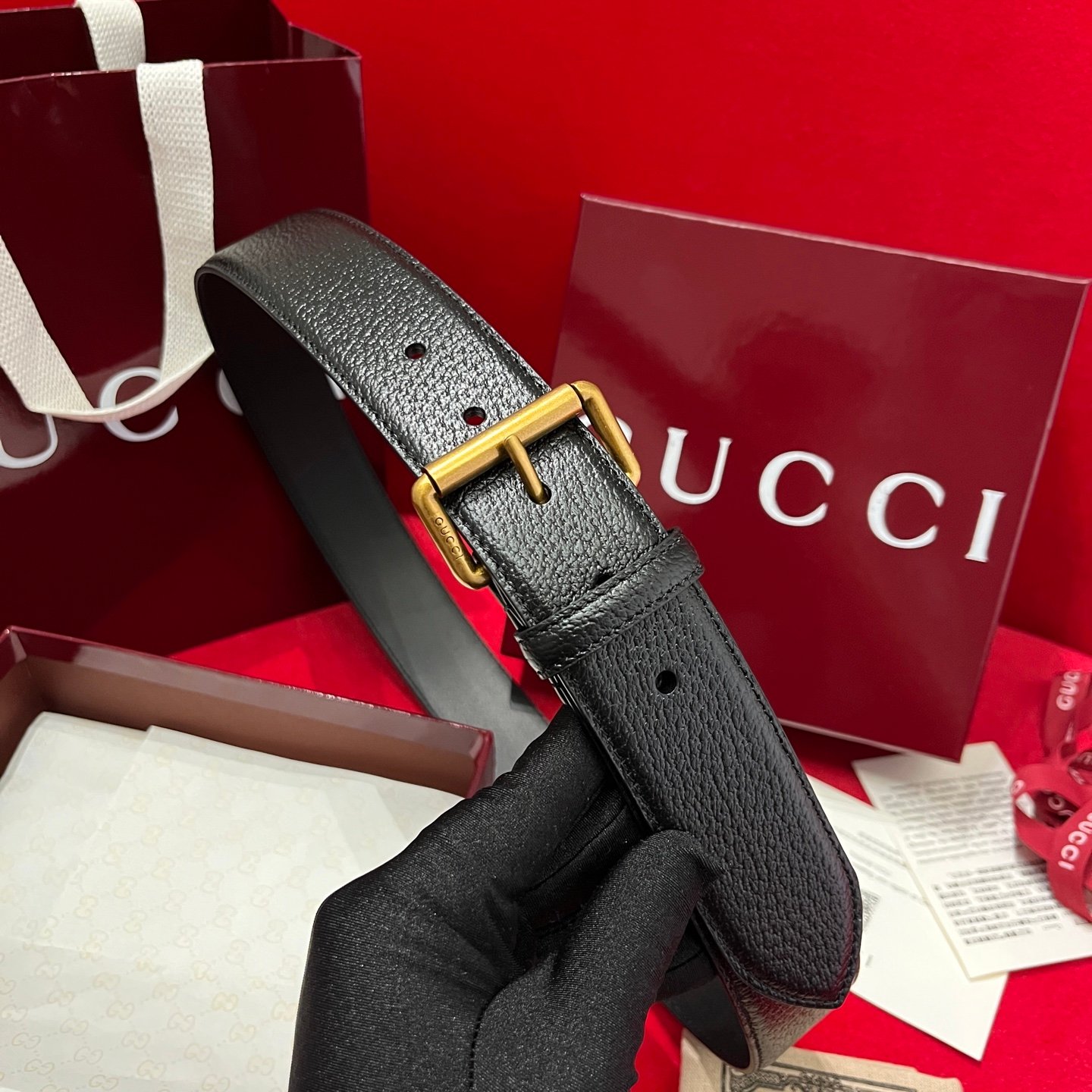 G-Bestsellers at the counter-502 - Image 4