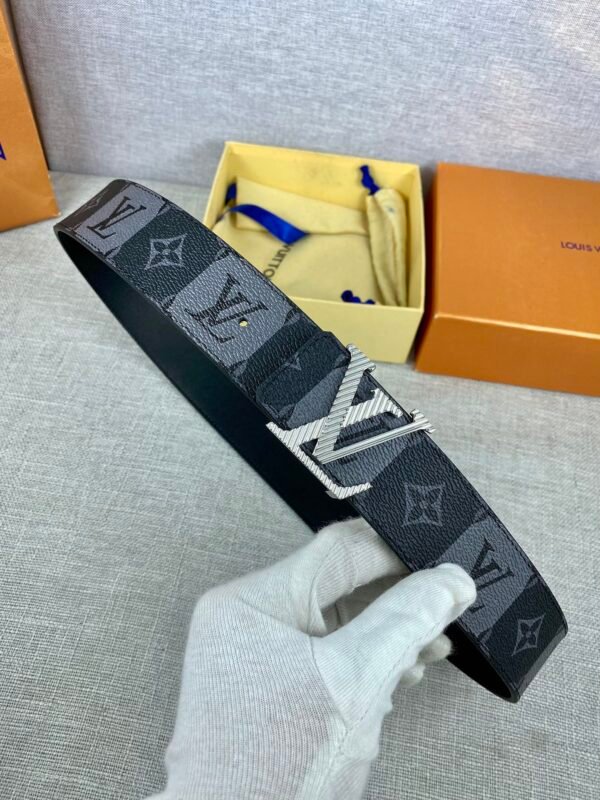 A-Counter design concept belt-532