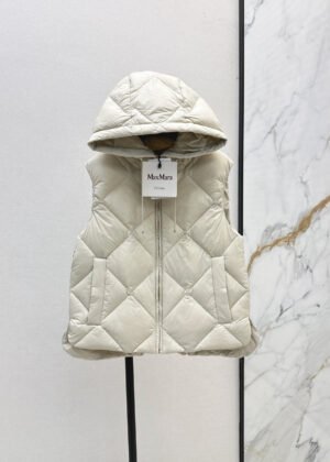 Max-New diamond pattern down vest-2475
