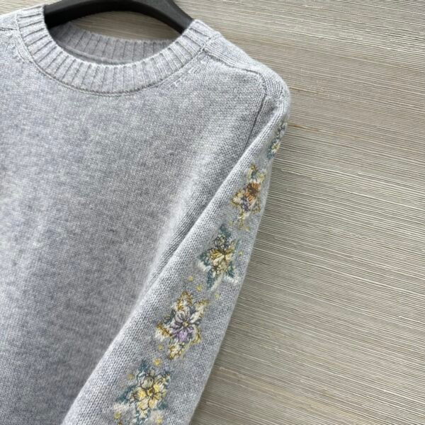 D-High-quality heavyweight embroidered cashmere sweater-2488 - Image 2
