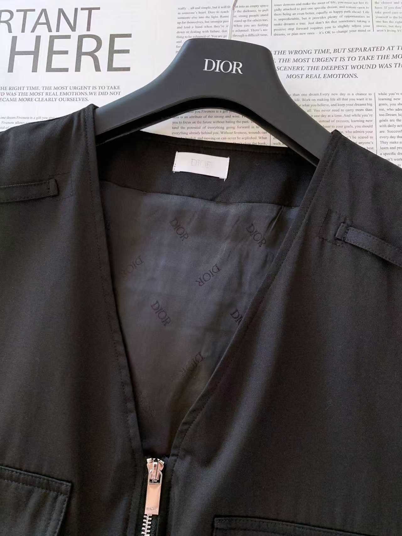 D-High-Quality 1:1 Counter Vest-2616 - Image 3