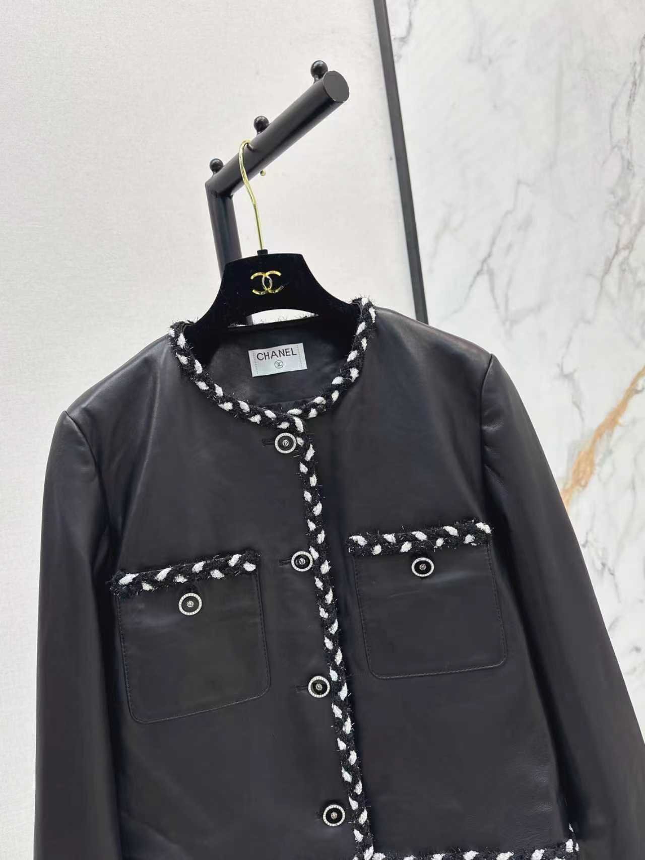 A-High-Quality Silk and Leather Chanel-Style Jacket-2667 - Image 7