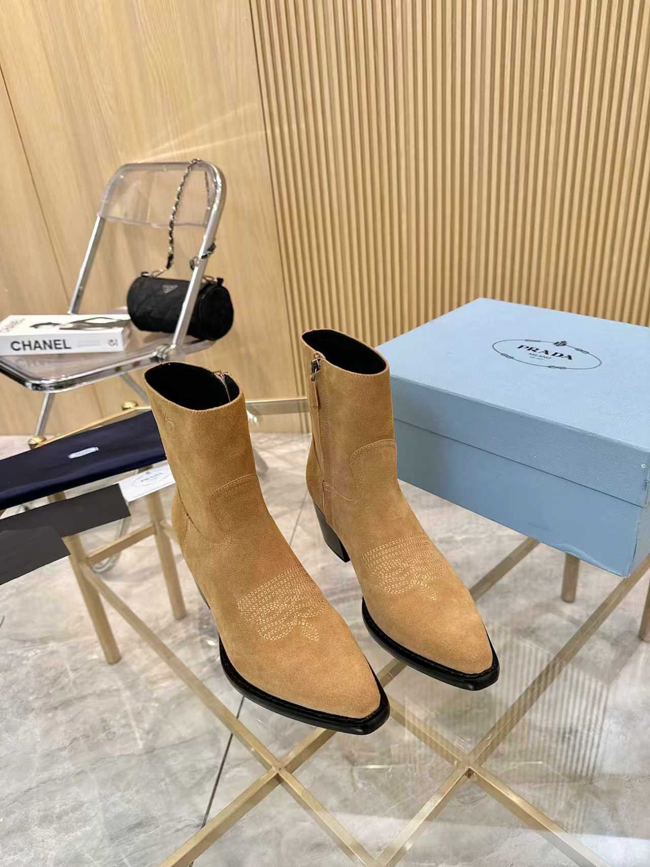 B-DG- Premium Quality Boutique 1:1 Pointed Toe Boots-3533