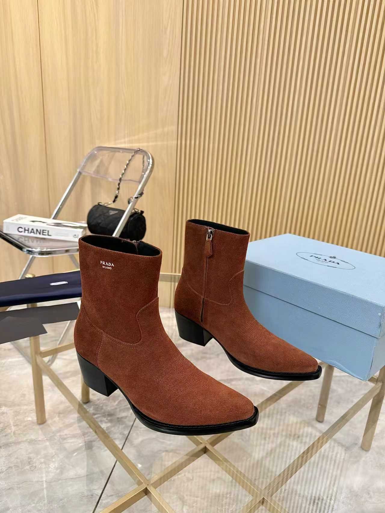 B-DG- Premium Quality Boutique 1:1 Pointed Toe Boots-3533 - Image 5