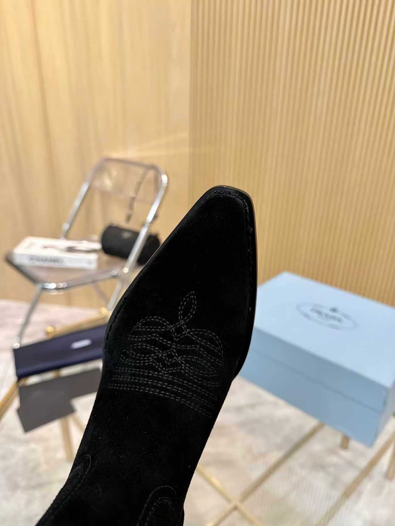 B-DG- Premium Quality Boutique 1:1 Pointed Toe Boots-3533 - Image 11