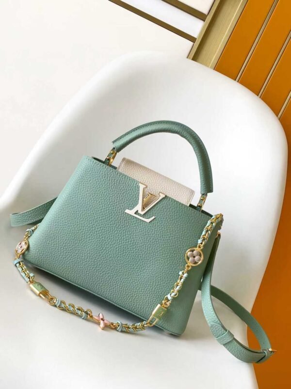 A-B-High-Quality Capucines-1403