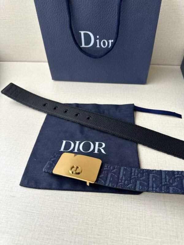 A-High-quality new series of belts-576 - Image 4