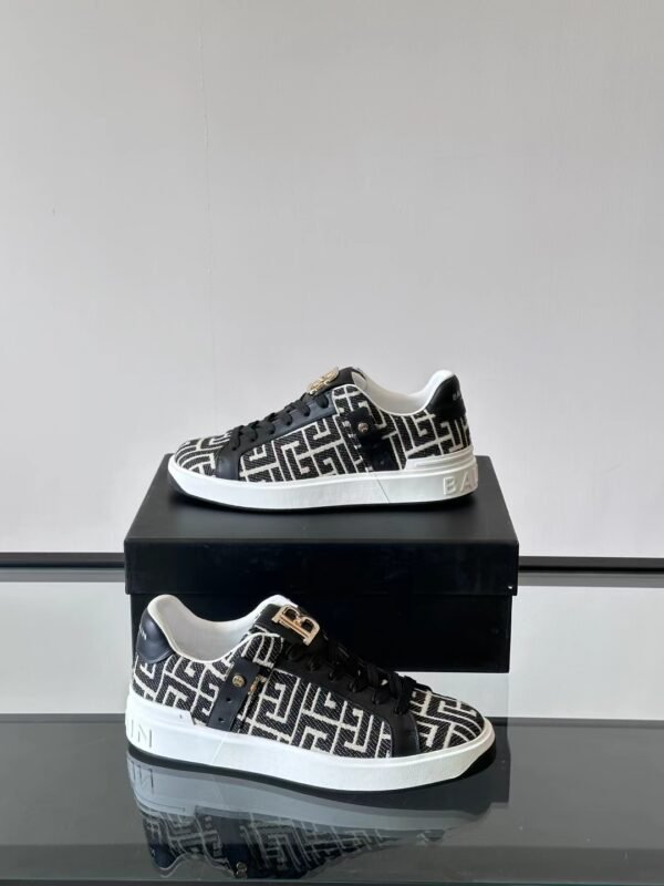B-High-quality casual sneakers-3580