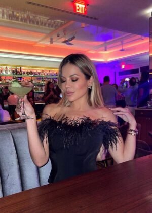 A-A-3D Ostrich Feather Strapless Top-2743