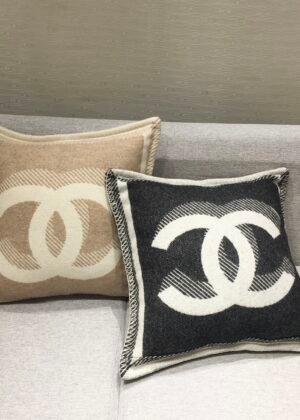 Goat hair throw pillow-5006