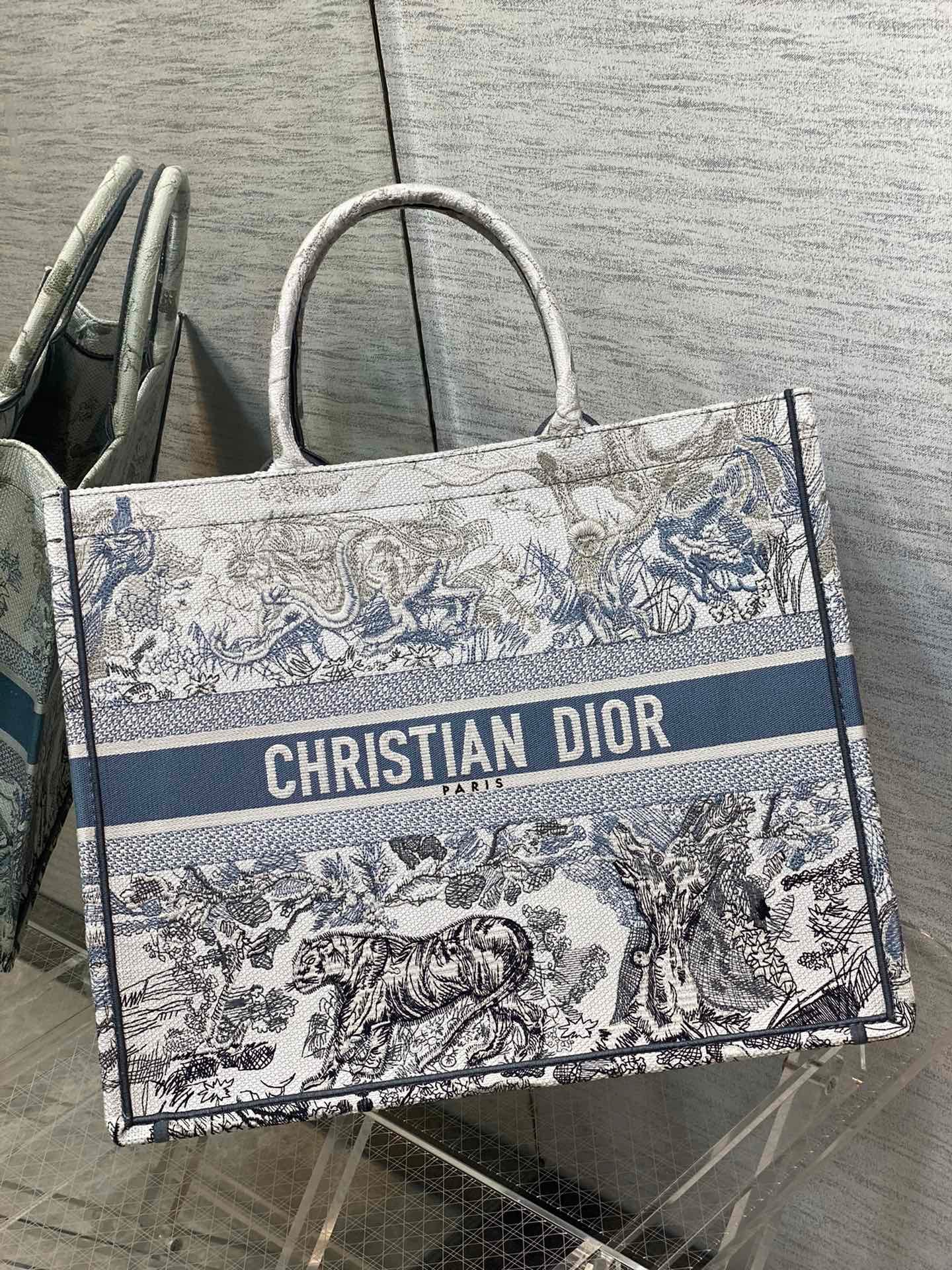 1Large Tote Bags: Buy One, Get One Free—while supplies last-1520 - Image 3